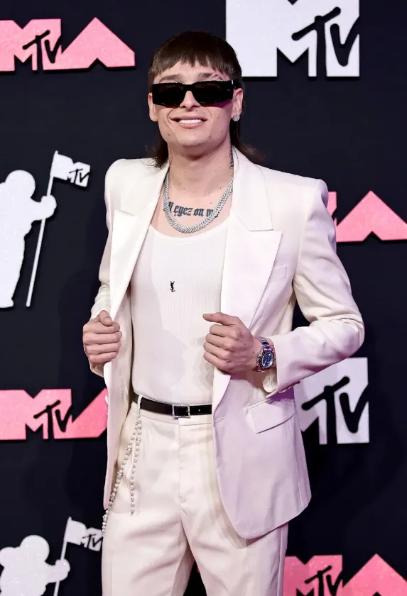 Peso Pluma Age A Complete Biography, Career, Net Worth & Lifestyle