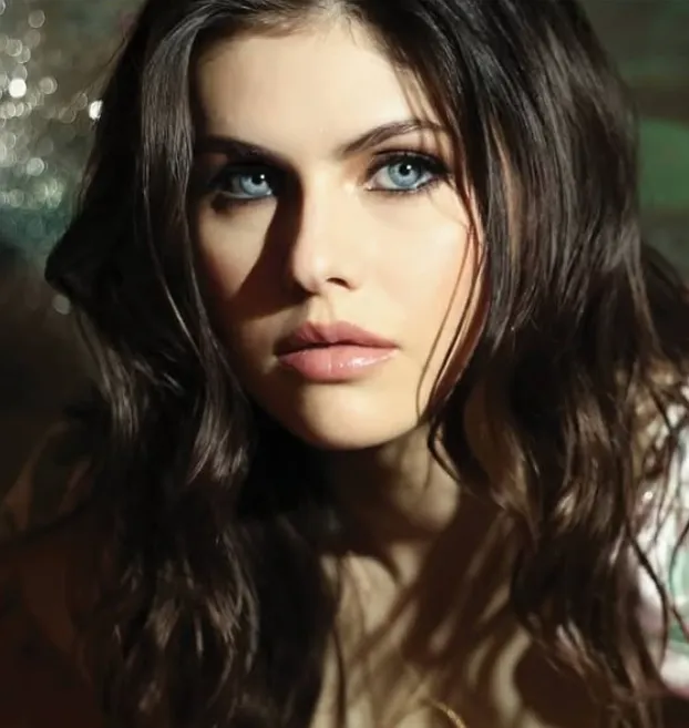 Alexandra Daddario Height, Age, Weight, Net Worth, Career, And More