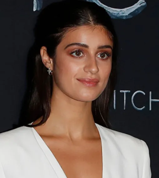 Anya Chalotra Height, Age, Weight, Net Worth, Career, And More