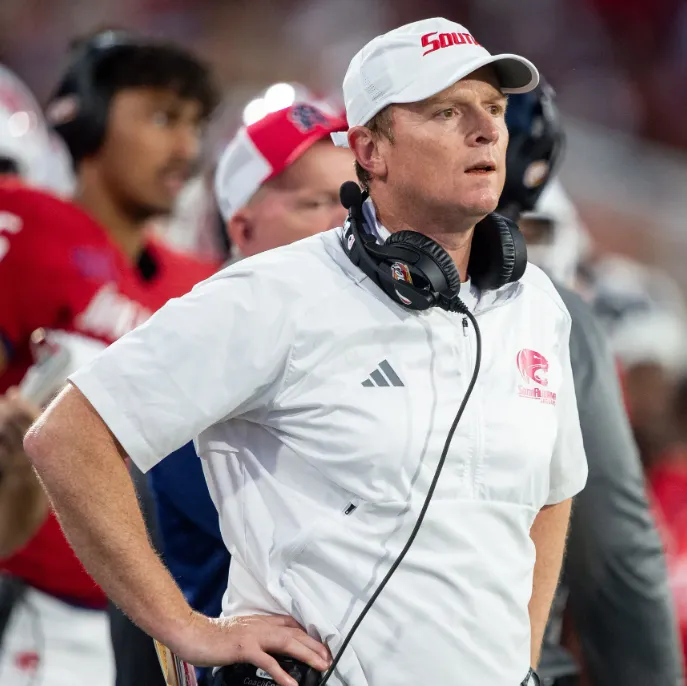 Major Applewhite's Wife Inside His Private Life Revealed
