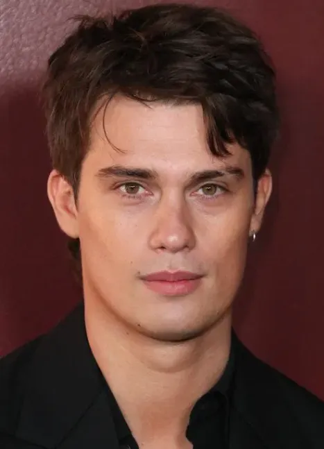 Nicholas Galitzine Height Biography, Career, Net Worth & Lifestyle (2025)