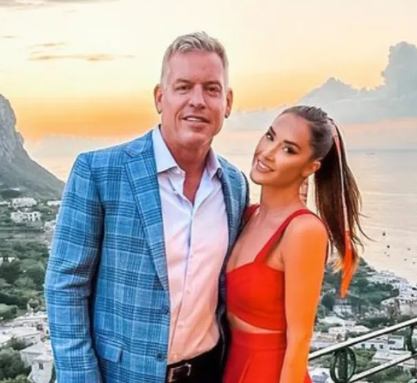 Troy Aikman's Girlfriend Revealing His Love Life Secrets